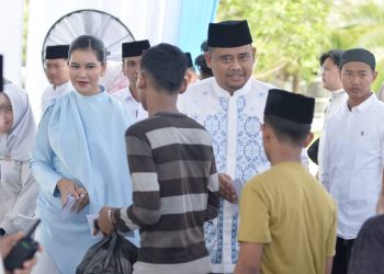 Gubernur Bobby Open House Idulfitri, Ribuan Warga Padati Rumah Dinas