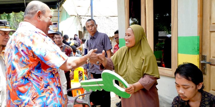 Bupati Langkat Genjot RTLH hingga Pelosok, Warga Pasar Rawa Terima Manfaat