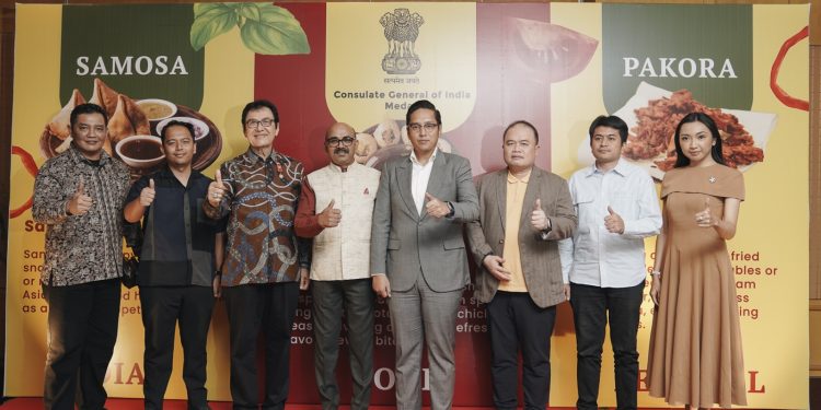 Wali Kota Medan Rico Waas Hadiri Festival Kuliner India
