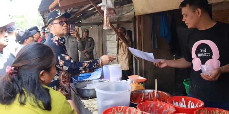 Pemko Tanjungbalai Intensifkan Penataan Pasar Bahagia, Pedagang Diminta Pindah ke Lapak Resmi