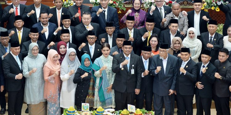 HUT ke-78 Sumut, Gubernur Bobby Sebut Kolaborasi Kunci Wujudkan Daerah Unggul Menuju Indonesia Emas 2045