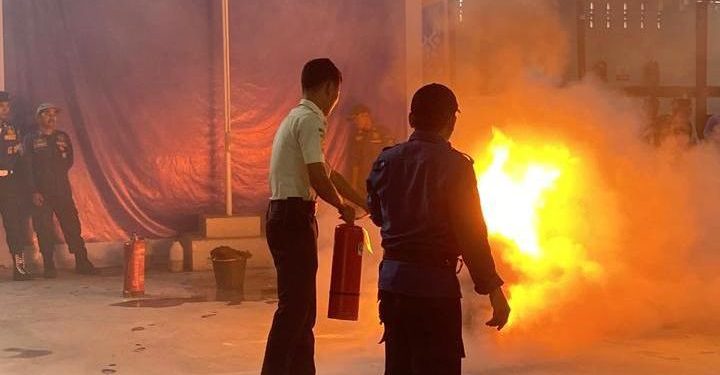 Kesiapan Hadapi Bencana, BRI Panyabungan Gelar Simulasi Kebakaran