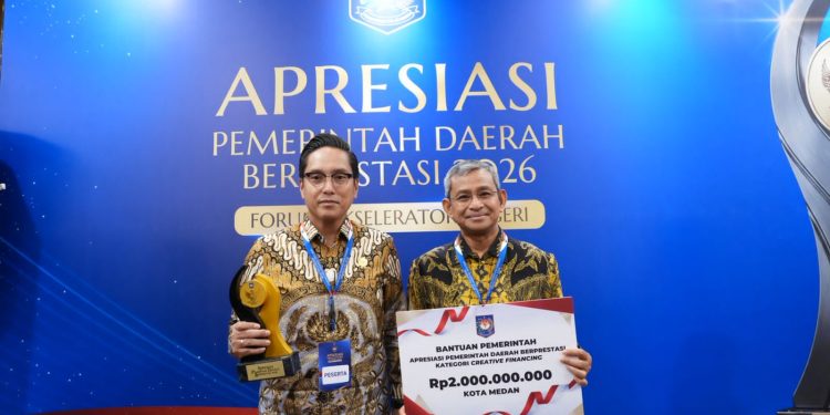 Sabet Penghargaan Kemendagri, Rico Waas Buktikan Tata Kelola Keuangan Medan Semakin Efektif