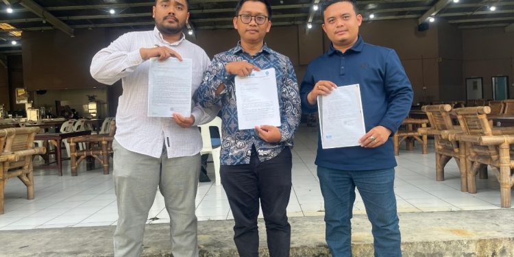 Warga Contempo Regency Kembali Tegaskan, Tolak Keras Pembongkaran Tembok Perumahan