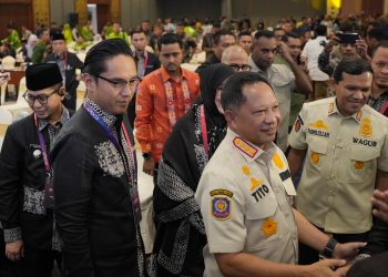 Rico Waas Serahkan Hibah Rp50 Miliar, Medan Terdepan Bantu Pemulihan Aceh Tamiang