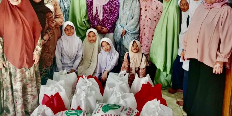 Peringati Hari Kartini dan Hardiknas 2026, IKWI Sumut Serahkan Bantuan ke Panti Asuhan dan Warakawuri
