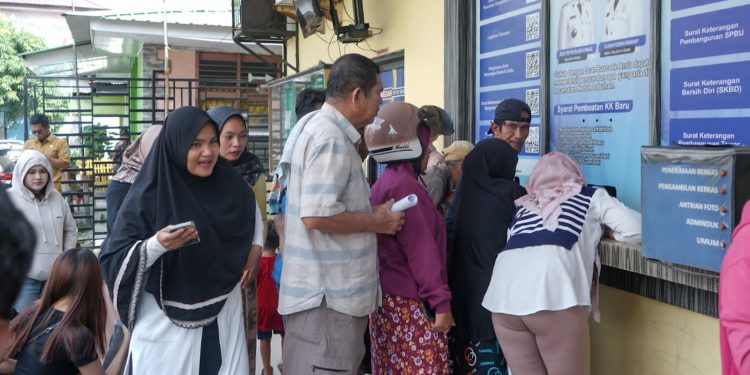 Pengurusan KTP Tuntas di Kecamatan, Kebijakan Wali Kota Rico Dekatkan Pelayanan Adminduk