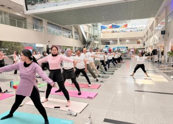 Konjen India Medan Gelar Program Yoga dan Kebugaran di KNIA