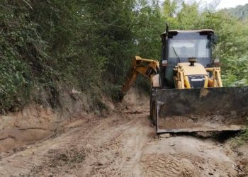 Bahu Jalan Desa Liang Jering Rampung Dikerjakan