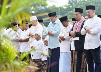 Gubernur Bobby Shalat Idul Adha Bersama Ribuan Warga Binjai, Pemprov Sumut Salurkan 167 Hewan Kurban