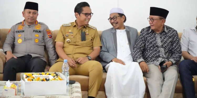 Wali Kota Rico: Syekh Ali Akbar Marbun Teladan Perdamaian, Milad ke-84 Jadi Momentum Perkuat Persatuan