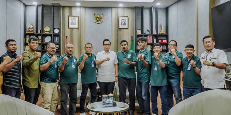 Rico Waas dan Mantan PSMS Medan Bahas Kebangkitan Sepakbola