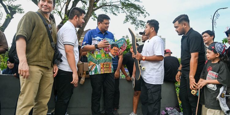 Saksikan Go Skateboarding Day 2026 di Medan, Bobby Nasution Dorong Penambahan Event dan Skatepark di Sumut