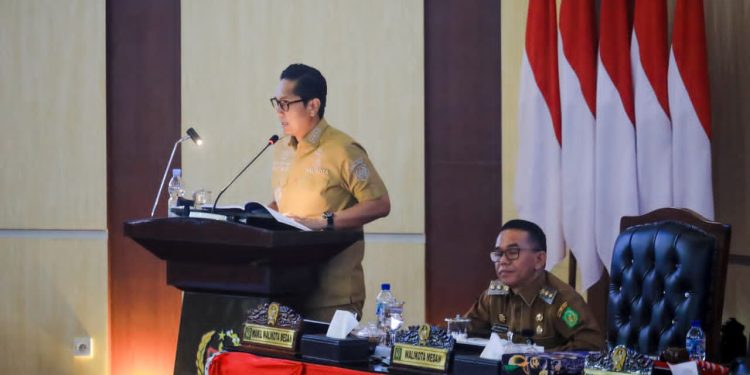 Di DPRD Medan, Rico Waas Paparkan Strategi Efisiensi APBD 2025: Tanpa Utang, Fokus Banjir dan Digitalisasi PAD