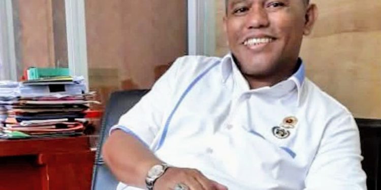 Ketika Wartawan Senior Kehabisan Kata-Kata: Catatan dari Sebuah Wawancara yang Terhenti oleh Air Mata