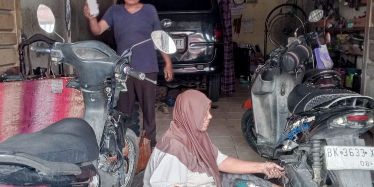 Bengkel Specialis Karburator dan Wayar Mobil/Motor, Satu-satunya di Medan Dikelola Suami Istri