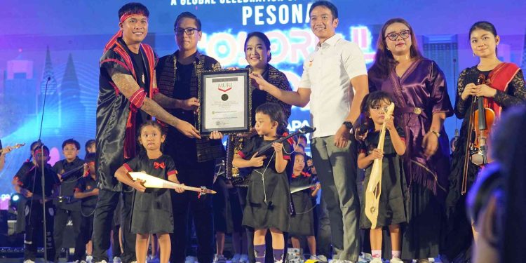 Ribuan Warga Padati Pesona Colorful Medan, Pecahkan Rekor Dunia Permainan Kulcapi