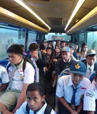 Pemkab Dairi Operasikan Dua Bus Sekolah Gratis 