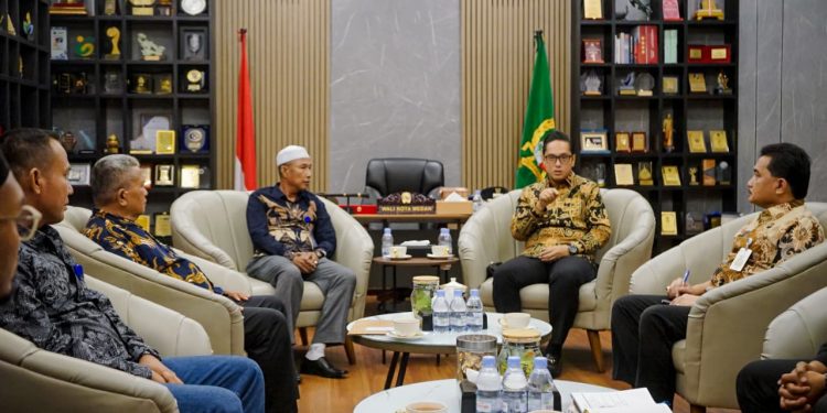 Dukung Haul Syekh Abdul Latif Deli, Rico Waas Tegaskan Komitmen Perkuat Kehidupan Beragama