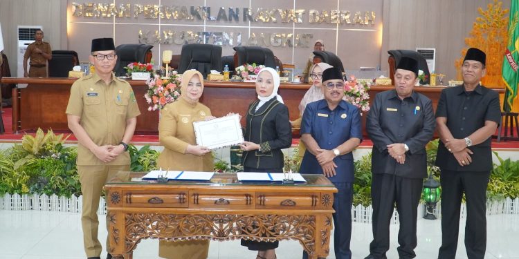 Plt Bupati Tiorita Tegaskan Stabilitas Pemerintahan dan Komitmen Antikorupsi