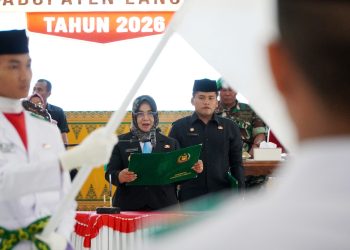 Plt Bupati Tiorita Tegaskan Paskibraka Harus Jadi Generasi Pejuang Indonesia Maju