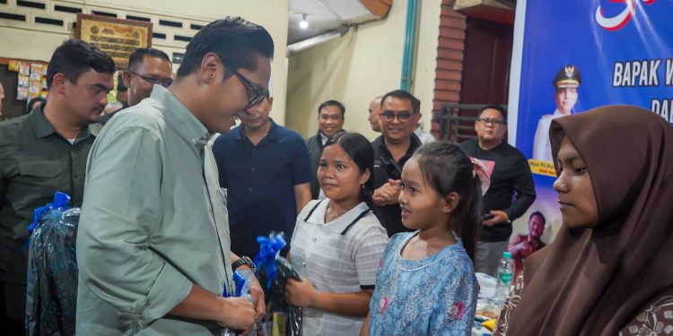 Malam Ahad Bersama Warga Medan Tembung, Rico Waas Serap Aspirasi