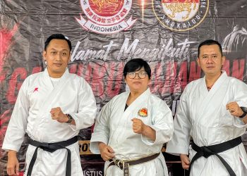 Ketua KONI Medan Terima DAN Kehormatan Shokaido