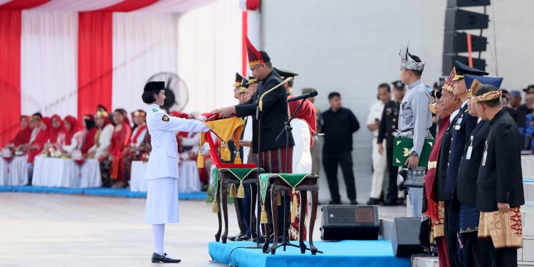 Gubernur Bobby: Inflasi Terkendali dan Pemerataan Pembangunan Wujud Mengisi Kemerdekaan