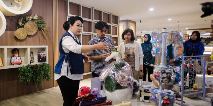 UMKM Kota Medan Dikurasi Uniqlo, Airin Waas Dorong Produk Lokal Tembus Pasar Global