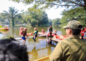 Serunya Lomba Pukul Bantal Meriahkan Semarak Korpri Gebyar Kemerdekaan RI di Taman Cadika