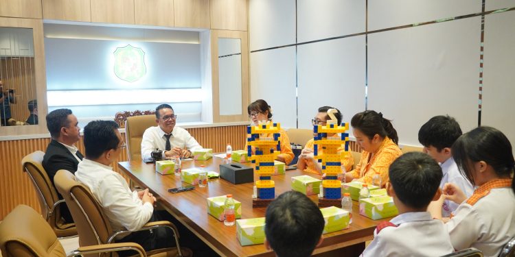 Wakil Wali Kota Medan Apresiasi Prestasi Robotics dan Coding Siswa Nanyang Zhi Hui School