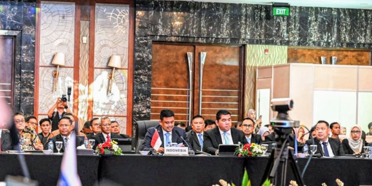 Bobby Nasution Tekankan Penguatan Ekonomi di Forum Gubernur IMT-GT ke-32 di Medan