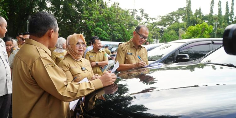 Plt Bupati Langkat Gebrak Penertiban Aset, Seluruh Kendaraan Dinas Diperiksa