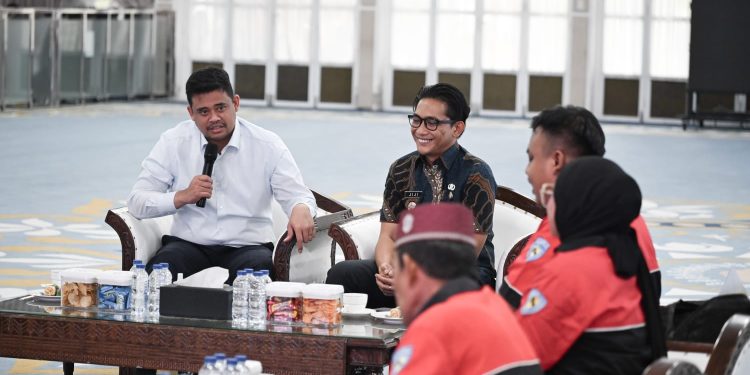 Gubernur Bobby Apresiasi Soliditas Komunitas Vespa, Kekeluargaan Tak Ternilai dengan Uang