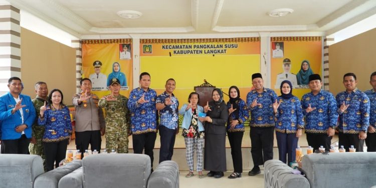 Plt Bupati Langkat Pastikan Layanan Kesehatan Pulau Kampai Berjalan