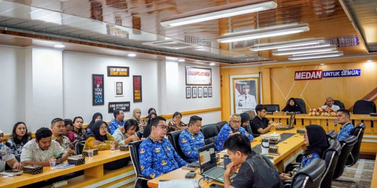 Bappeda Medan Bahas Standar Pelayanan, Libatkan Perangkat Daerah dan Masyarakat
