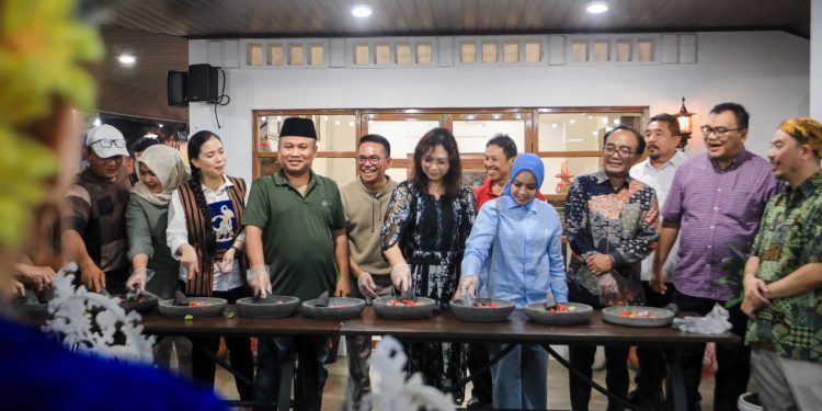 Kuliner Nusantara dengan Konsep Berbeda Hadir di Medan, Zakiyuddin Harahap Beri Apresiasi