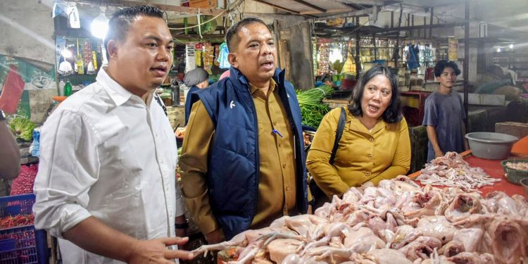 Tindaklanjuti Arahan Gubernur Bobby, Intervensi TPID Tekan Harga Cabai Merah Jadi Rp55.000, Ayam Potong Rp35.000/Kg
