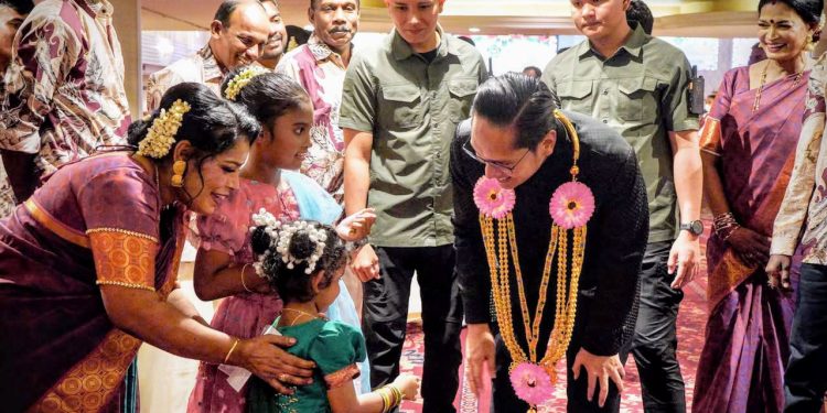 Hadiri Peringatan 100 Tahun Buddhis Tamil, Wali Kota Rico: Perbedaan Bukan Sekat, Melainkan Kekuatan