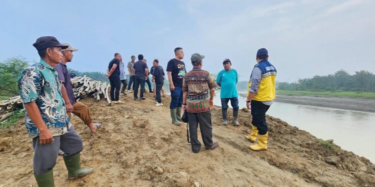 Plt Bupati Langkat Dorong Perbaikan Tanggul Paya Bunder
